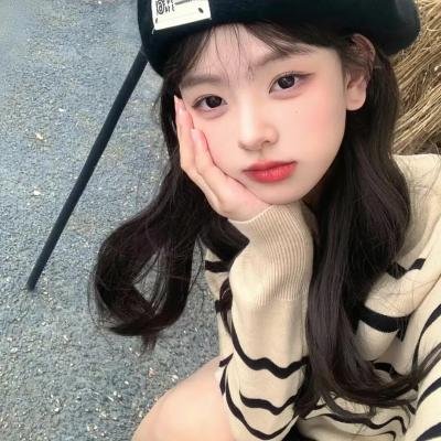 女王之家 海报
